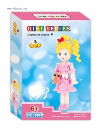 QCF Micro Blocks Barbie doll 9894
